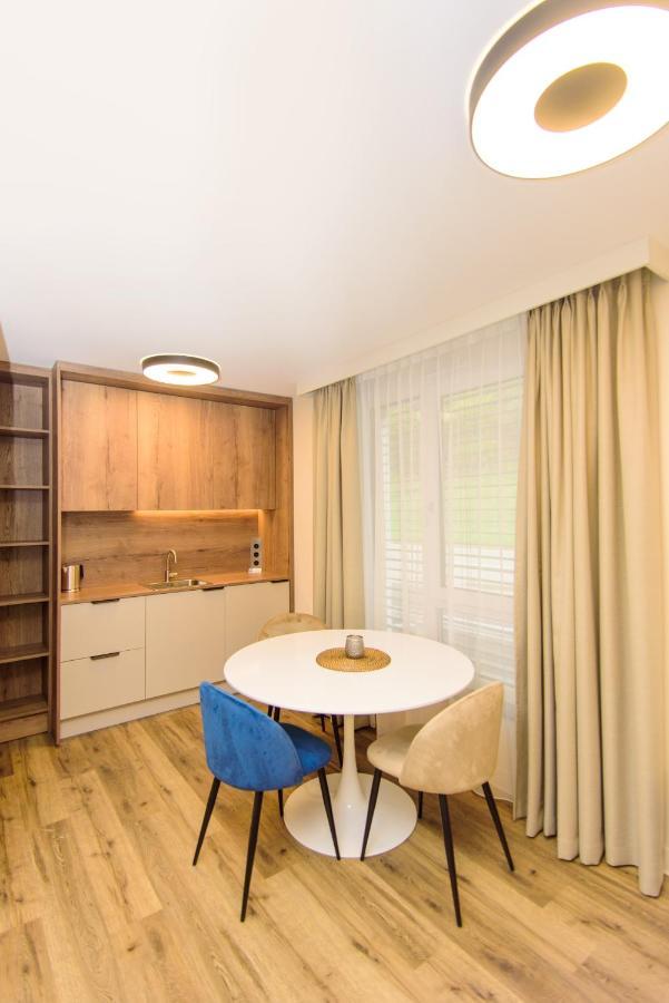 Hotel Twentyfour Living Bad Urach Extérieur photo