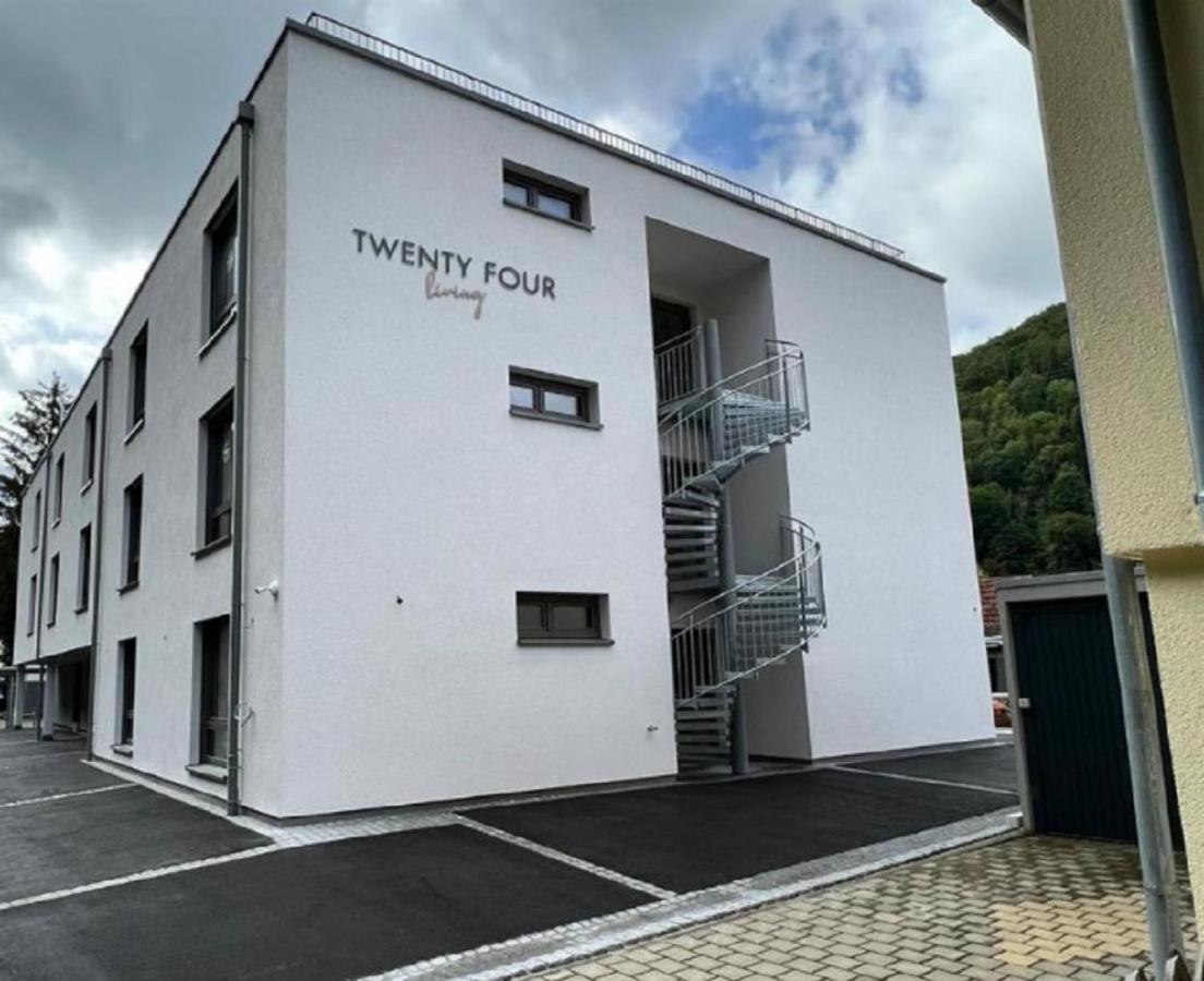 Hotel Twentyfour Living Bad Urach Extérieur photo